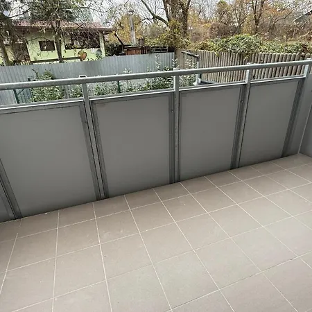 Air Conditioned 1 Apartment, With Garden, New Building Apartament Bratislava