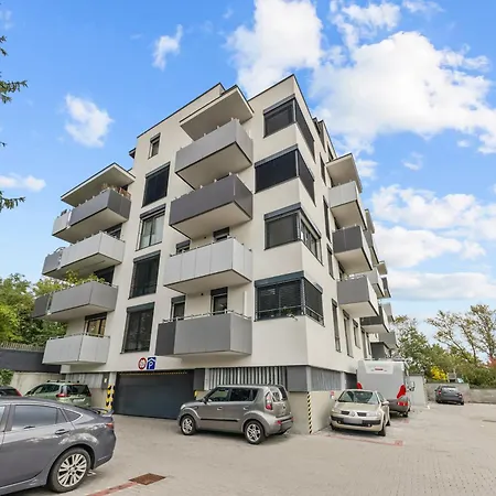 Air Conditioned 1 Apartment, With Garden, New Building * Pressburg