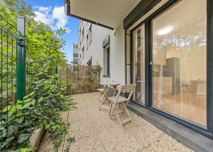 Air Conditioned 1 Apartment, With Garden, New Building Apartmán *