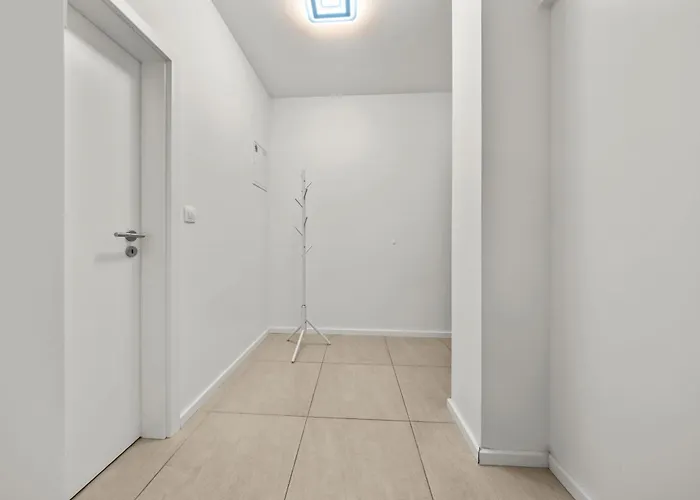 Air Conditioned 1 Apartment, With Garden, New Building Apartment